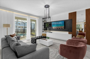 6 Bedroom- 5 Bathroom Storey Lake 4366 Rs